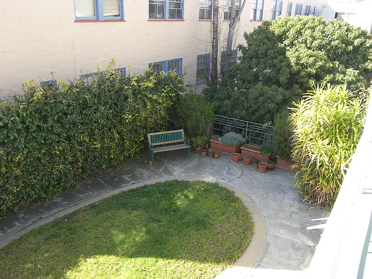 1932 6th Ave #12 — Photo 7