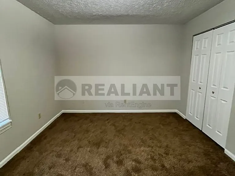 247 Centennial Dr #2-C — Photo 10