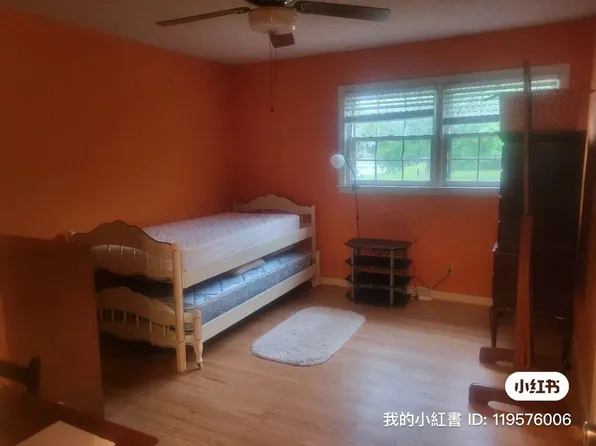 2421 Spring Garden St, Charleston, SC 29414