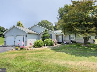 8582 Rice Rd, Shippensburg, PA 17257