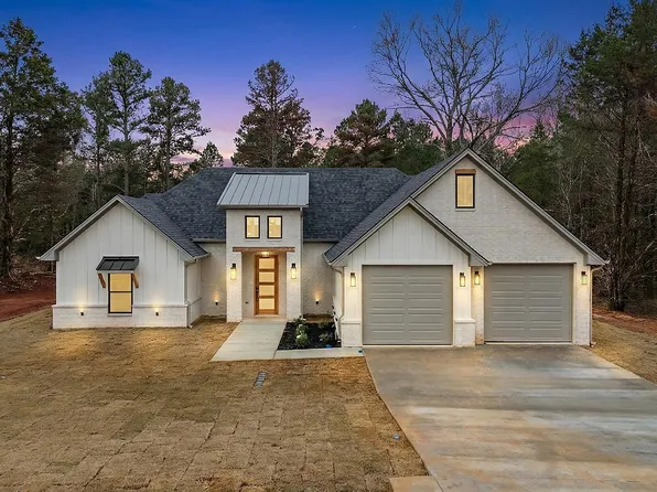 19429 Cedarpark Pl, Lindale, TX 75771