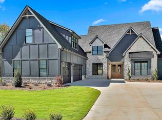 311 Ruffian Cir #52, Peachtree City, GA 30269