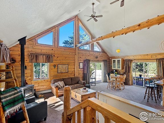 3rd image of 211 Wetterhorn Ct