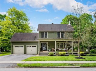 15 W Kendrick Ave, Hamilton, NY