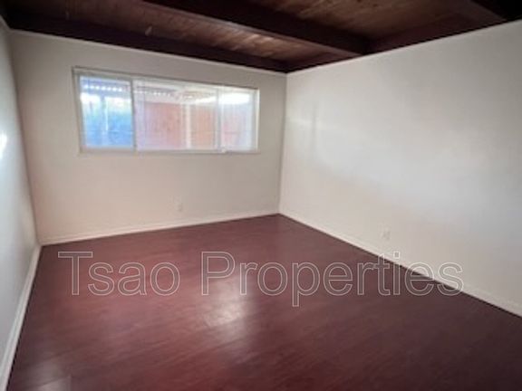 3rd image of 2334 W Polk Way