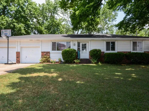 1713 Colonial Drive, Branson, MO 65616