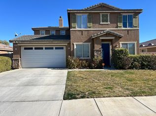 39426 Oxford Rd, Palmdale, CA 93551