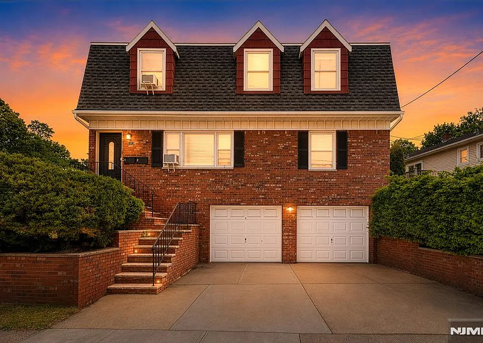 31 Marginal Rd #2
