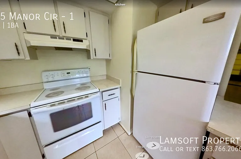 605 Manor Cir #1 — Photo 6