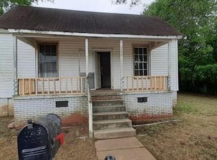 204 Davis St, Clinton, SC 29325