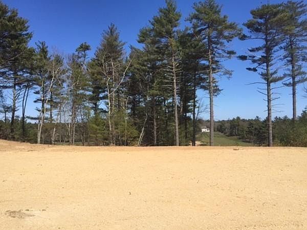 1st image of 324 Country Club Way