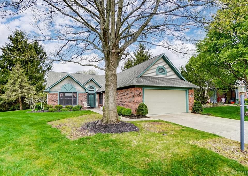 1st image of 485 Cloverhill Ct