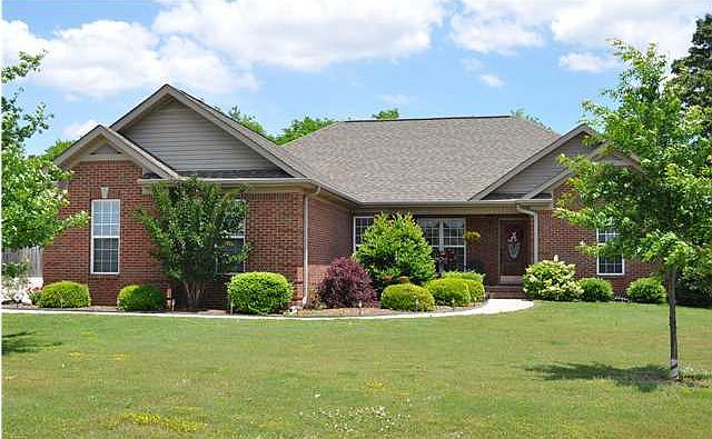 1st image of 115 Castlehill Dr