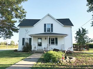 1083 Il 185 St, Saint Peter, IL 62880