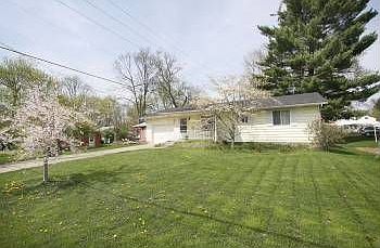 1st image of 1009 E Vine St