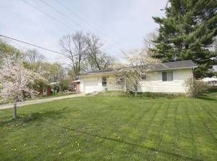 1009 E Vine St, Mount Vernon, OH 43050