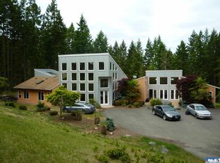 233 Raintree Ln, Sequim, WA 98382