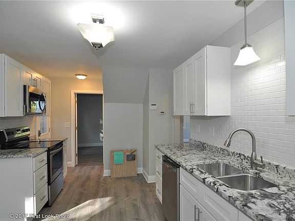 3rd image of 7 Lakeview Ave