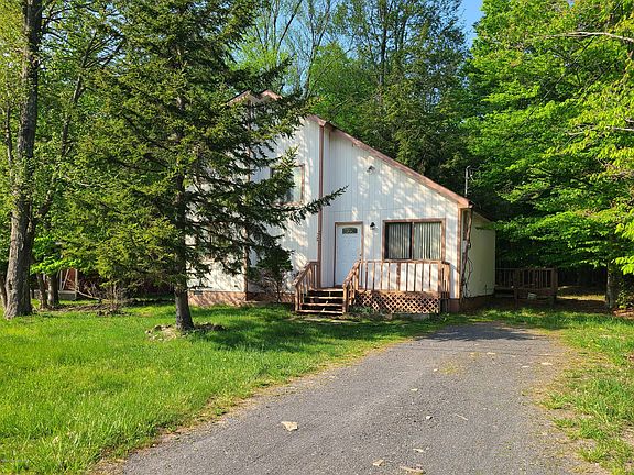 2nd image of 1077 Country Place Dr