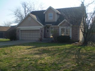 15 Sycamore St, Brownsburg, IN 46112