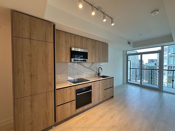 2nd image of 127 Broadway Ave #3305
