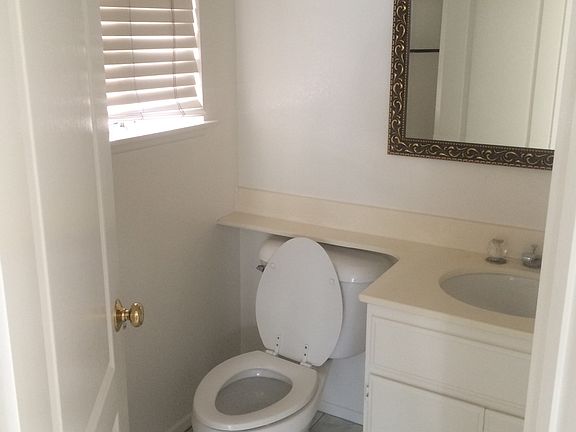 2nd image of 15621 Ladera Vista Dr