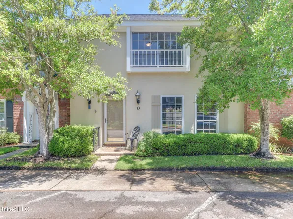 9 Independence Dr, Gulfport, MS 39507