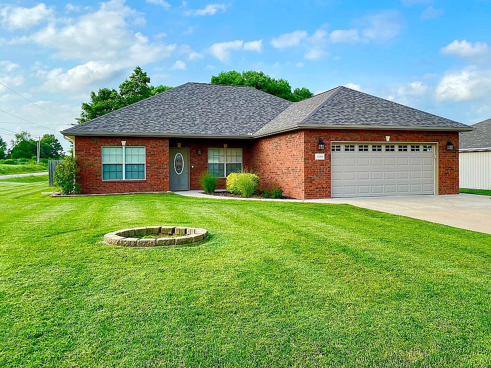 1st image of 12501 Parkview Dr