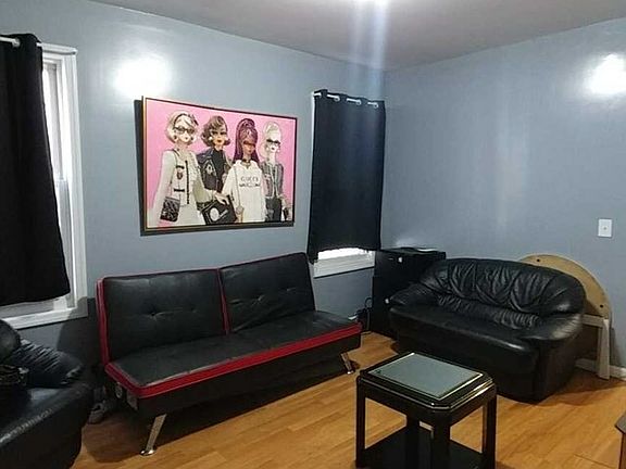 3rd image of 361 S 11th St Floor 1