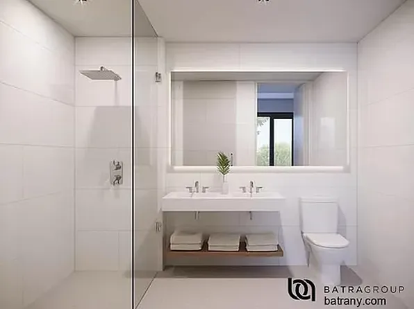 98 Front Street image 8 of 16