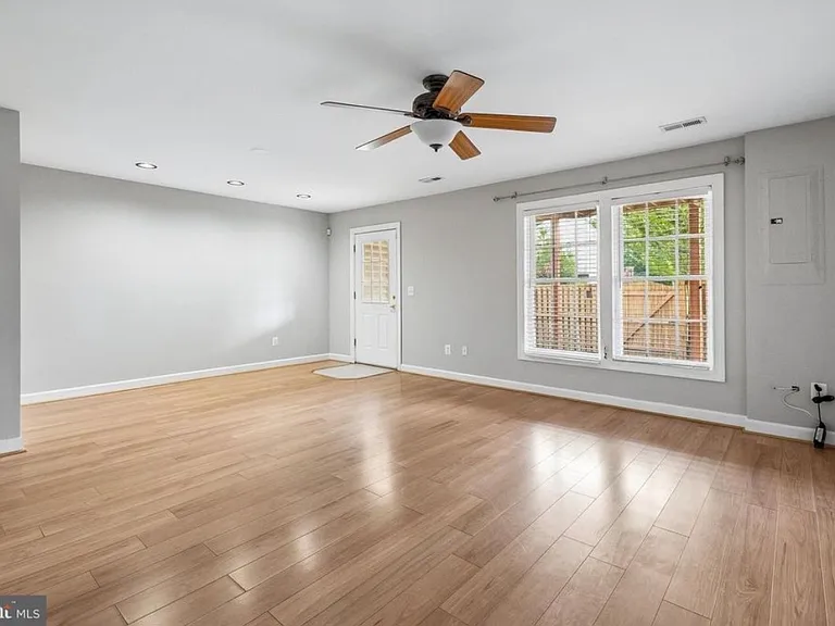 14406 Fowlers Mill Dr — Photo 7