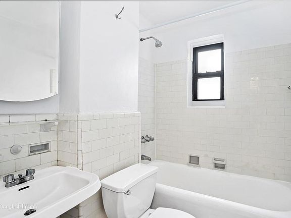 5th image of 2681 Broadway #11U