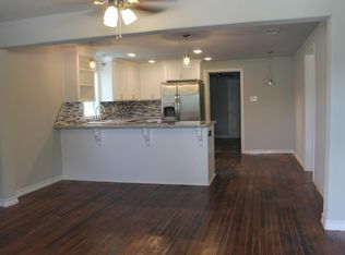 318 N Avenue B, Freeport, TX 77541