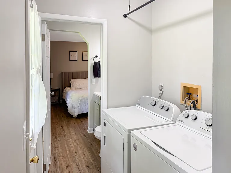 510 W Factory Rd — Photo 16