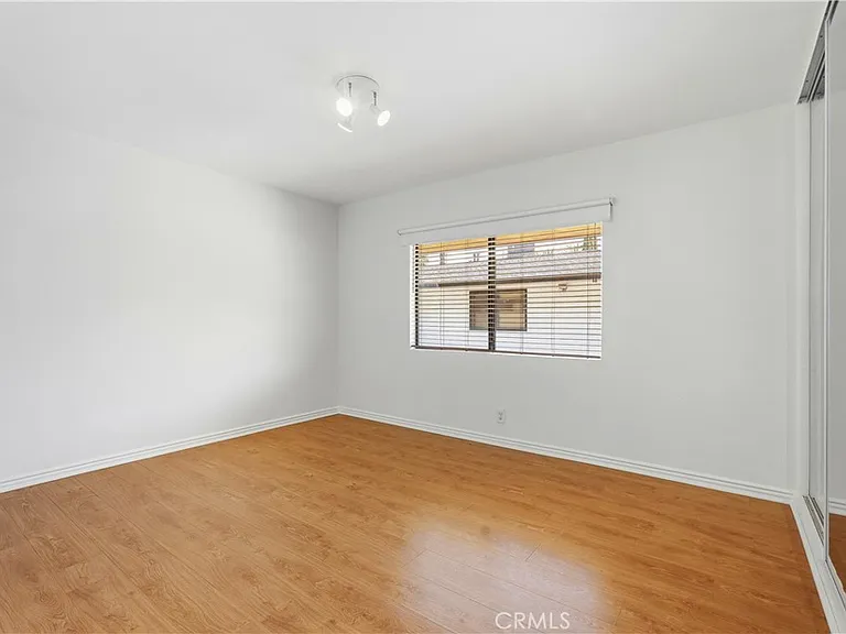 4965 Kester Ave #4 — Photo 17