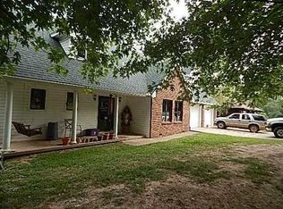 1104 Alma Ave, Berryville, AR 72616
