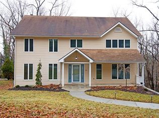 34 Holland Rd, Pittsburgh, PA 15235