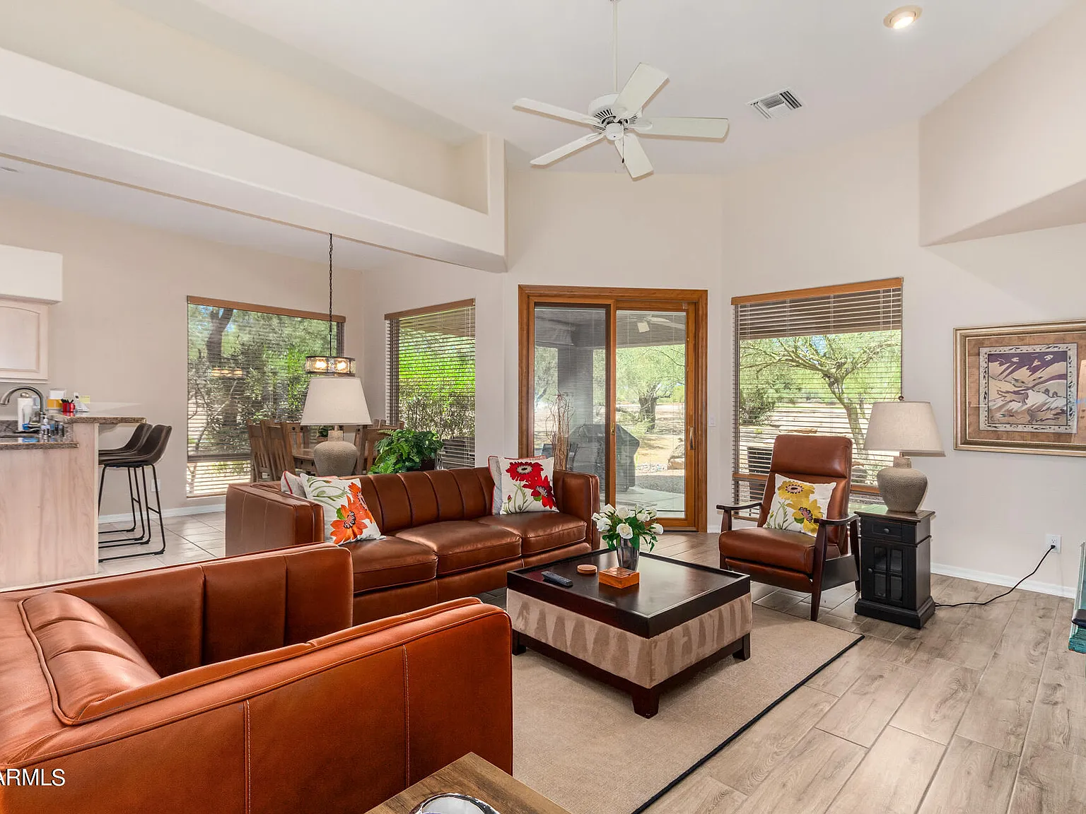 2 bed, 2.0 bath, 1730 sqft, $4,000 — Photo 4