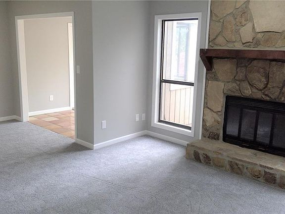 4th image of 6212 Woodmont Blvd