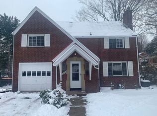 2500 Gaywood Dr, Pittsburgh, PA 15235