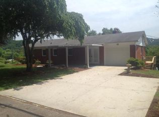 107 Carrie St, Marion, NC 28752