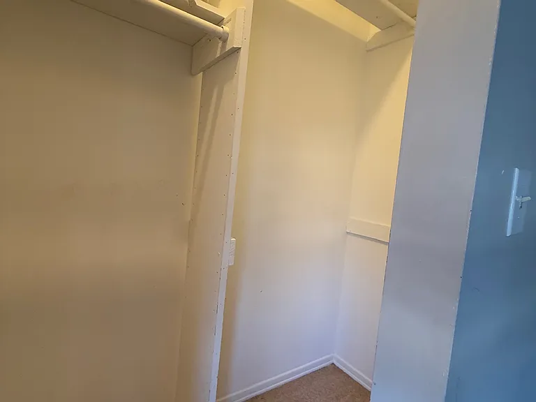 1708 N Hamilton St #C — Photo 31