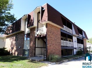 2222 Orchard St #10, Lincoln, NE 68503