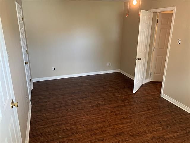 1st image of 6157 Bellaire Dr