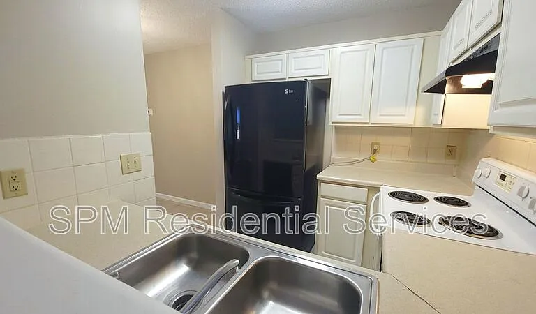 5150 Lampost Cir — Photo 7