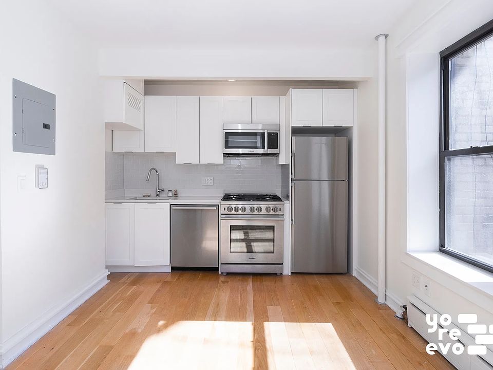 1st image of 342 W 21st St APT 1C