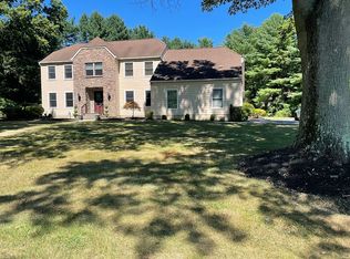 21 Rambling Brook Dr, Holmdel, NJ 07733