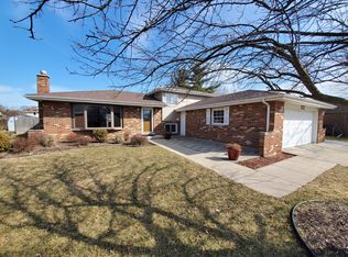 15409 Pembridge Rd, Orland Park, IL 60462