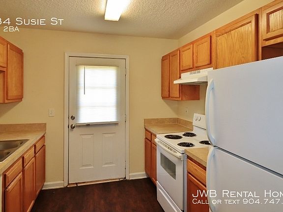 4th image of 8234 Susie St