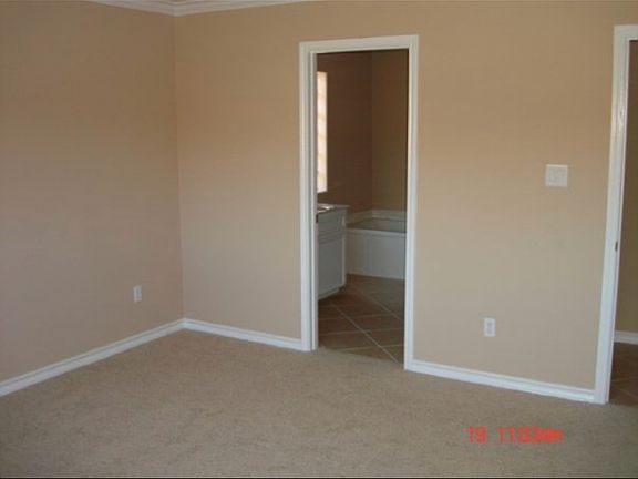 4th image of 2334 Luzius Dr